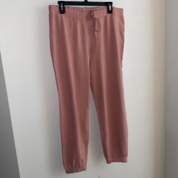 Hatch Collection Out the Door Maternity Jogger NWT - Picture 4 of 7